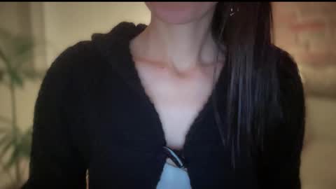 Anje online show from October 2025 03:47:02 PM