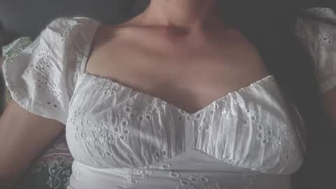 Anje online show from May 2026 04:04:02 PM