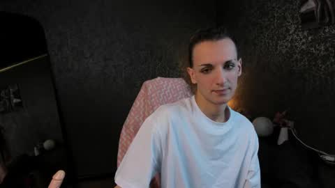 Angel online show from March 2026 06:38:02 PM