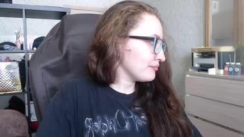 Snapshot of ankey_rayah chatting on February 2025 06:49:02 AM Nameless online show from February 2025 06:49:02 AM