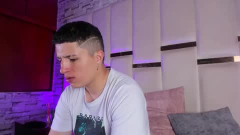 ANGEL AND TEFY online show from May 2026 05:00:01 PM