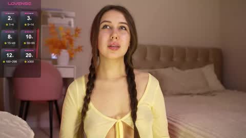 ann_space online show from November 2025 06:40:02 PM