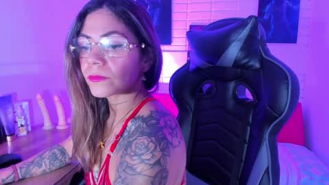 Snapshot of anna__spencer chatting on February 2025 12:57:02 PM Anna online show from February 2025 12:57:02 PM