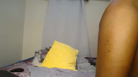 Snapshot of anna_kinky1 chatting on October 2025 08:09:01 PM anna kinky1 online show from October 2025 08:09:01 PM