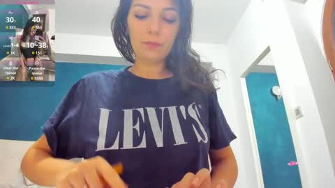 Anna online show from February 2025 06:54:02 AM