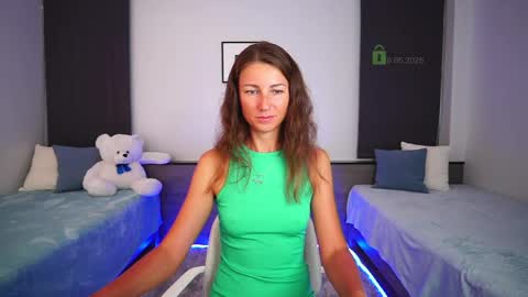 Anna Shine online show from May 2026 10:36:01 AM