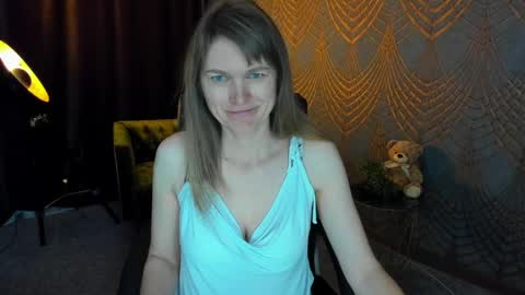 Snapshot of annabel_xxx chatting on May 2026 05:24:01 AM Annabel online show from May 2026 05:24:01 AM