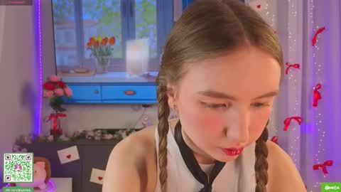 Holly Molly Im Polly online show from March 2026 07:09:01 PM