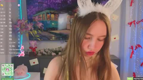 Holly Molly Im Polly online show from April 2026 07:48:01 PM