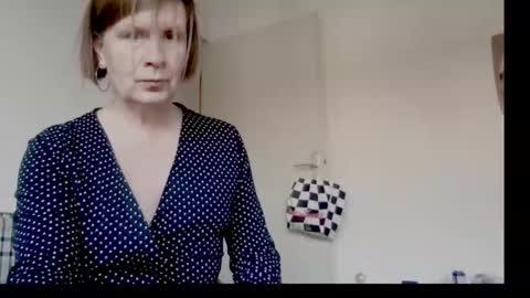 annapretty777 online show from January 2026 02:10:01 PM