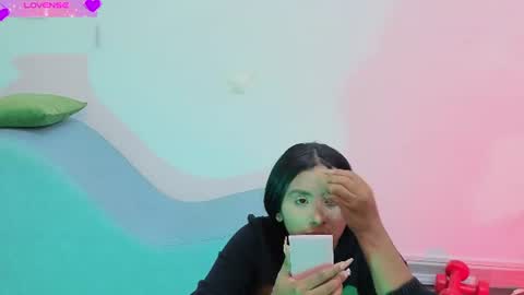 Snapshot of annarosse3 chatting on June 2026 12:15:01 PM Anna Rosse online show from June 2026 12:15:01 PM