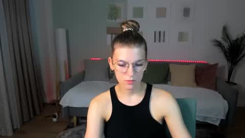 Im Anna online show from July 2026 04:14:02 AM