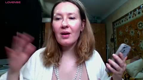 AnnaXLovers online show from February 2025 12:00:02 PM