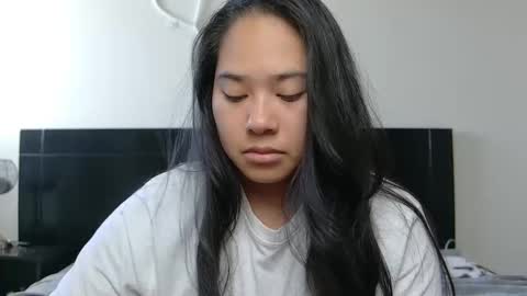 Anna online show from March 2026 09:51:01 PM