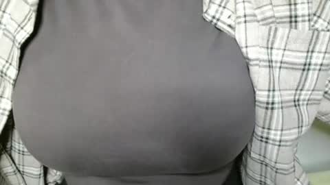 Bella online show from March 2026 06:33:01 PM