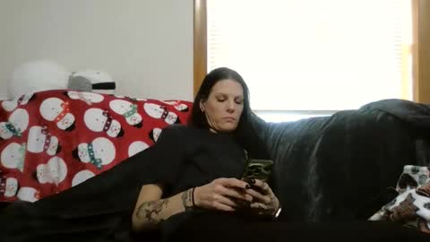 anne online show from December 2025 04:02:01 PM