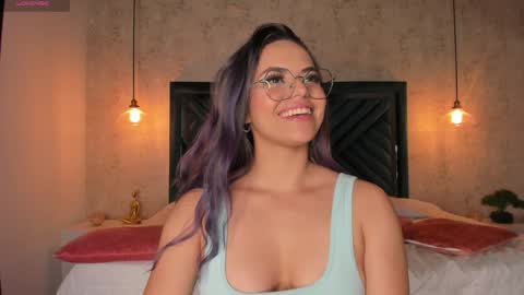 Snapshot of anne_mallow chatting on December 2024 10:17:02 AM Ann online show from December 2024 10:17:02 AM