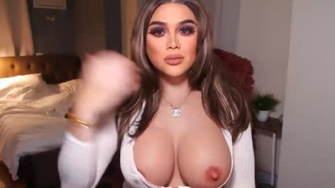 Anne Hart online show from February 2025 09:47:02 AM