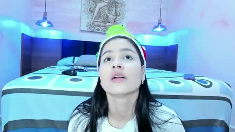 Anne online show from December 2025 03:11:01 AM