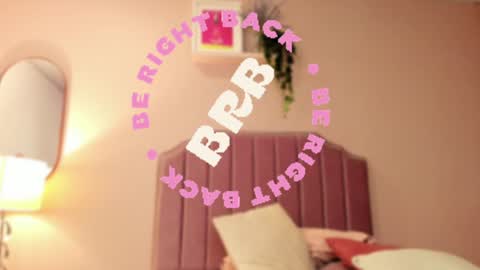 Snapshot of anneee_ chatting on January 2025 12:57:01 AM Anne online show from January 2025 12:57:01 AM