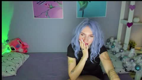 Snapshot of annetenet chatting on December 2024 10:13:01 AM Annet online show from December 2024 10:13:01 AM