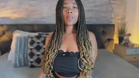 Snapshot of anneth__m chatting on July 2026 07:53:01 PM Anneth online show from July 2026 07:53:01 PM