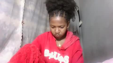 annick98 online show from March 2026 05:13:02 AM