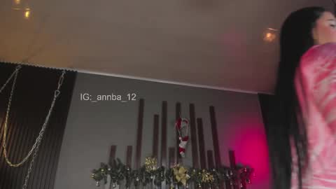 annie_barozzi online show from December 2025 03:07:02 PM