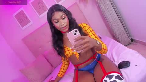 Snapshot of annie_dolce_ chatting on October 2025 11:49:02 PM annie_dolce_ online show from October 2025 11:49:02 PM