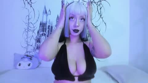 Snapshot of annie_gr chatting on February 2025 04:33:02 AM annie  online show from February 2025 04:33:02 AM