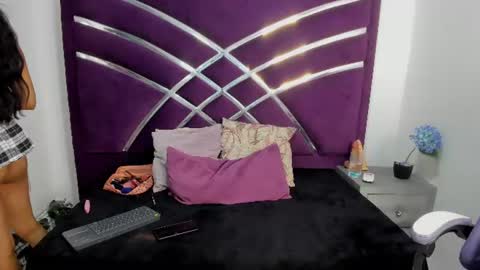 Snapshot of annie_ht chatting on July 2026 01:15:02 PM Annie ht online show from July 2026 01:15:02 PM