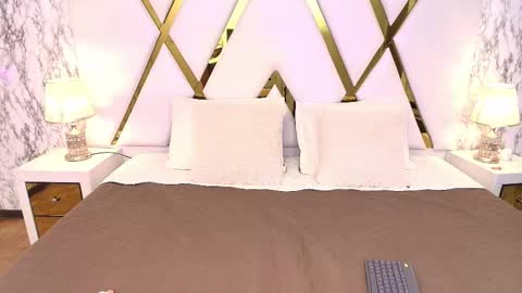 Snapshot of annie_thompsonn_ chatting on February 2026 12:30:02 AM Annie online show from February 2026 12:30:02 AM