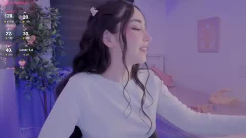 Cassandra online show from June 2026 05:43:02 AM