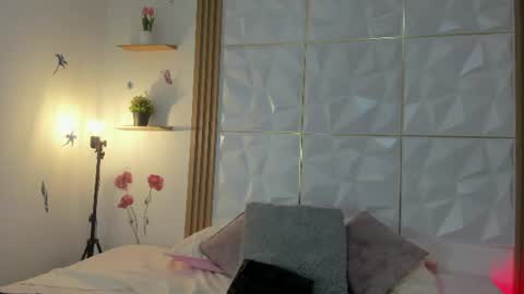   online show from June 2026 01:33:01 PM