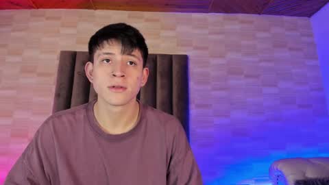 Annie  Alex online show from January 2025 04:50:02 PM