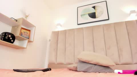 Annie Queen online show from September 2025 03:18:02 AM