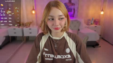 Snapshot of anniita_ chatting on December 2024 03:47:02 AM VIVIANNA online show from December 2024 03:47:02 AM