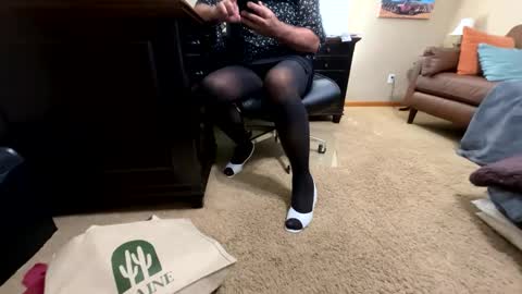 Snapshot of anninpantyhose chatting on June 2026 09:43:02 PM Anninpantyhose online show from June 2026 09:43:02 PM