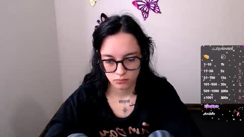 Gaby 3 online show from November 2025 04:52:01 PM