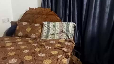 Sexycuples online show from May 2026 06:34:02 PM