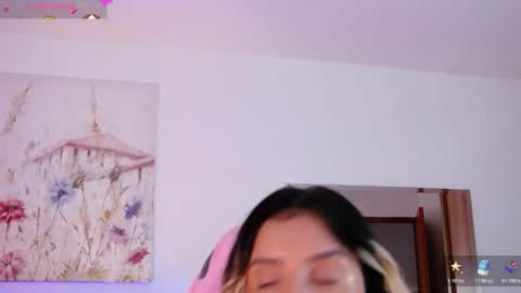 Antonella Lee online show from November 2025 08:02:02 PM