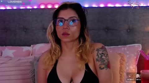 Antonella Lee online show from December 2025 09:08:02 PM