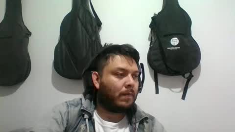 lion kennedy independent model moderator online show from September 2025 02:00:02 AM