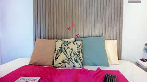 Anny online show from March 2026 10:46:01 PM