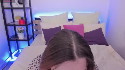Snapshot of anny_limis chatting on December 2024 07:37:01 AM Anna online show from December 2024 07:37:01 AM