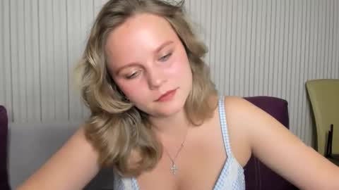 anny_love_you online show from September 2025 07:49:02 PM