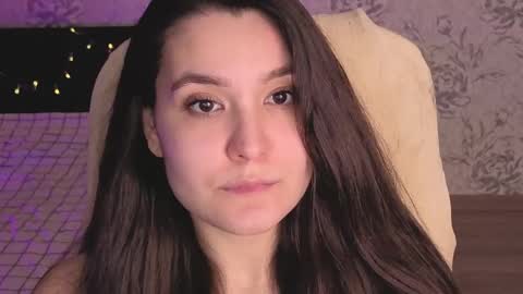 Annie online show from April 2026 09:50:02 PM