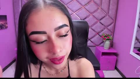 Anny online show from September 2025 03:25:01 PM