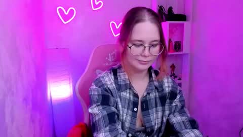 Anny online show from December 2025 08:34:01 AM