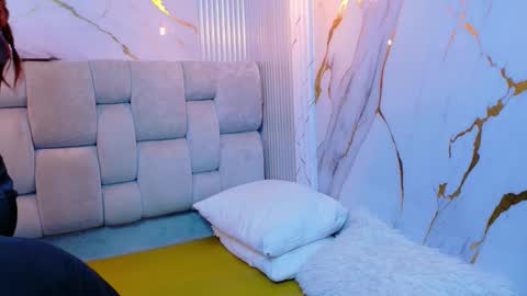 annyeli_bigtits online show from March 2026 02:39:02 AM